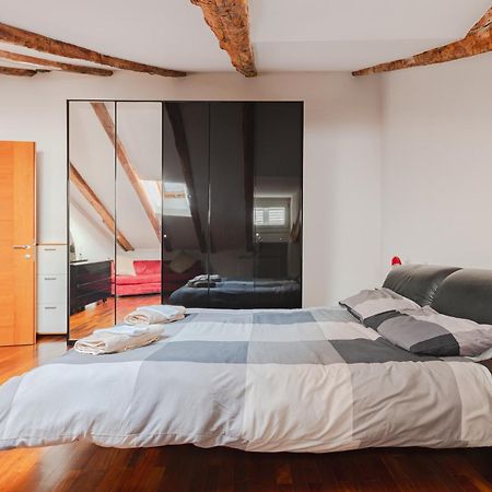 Apartamento Mansarda Piazza Venezia Trieste Exterior foto