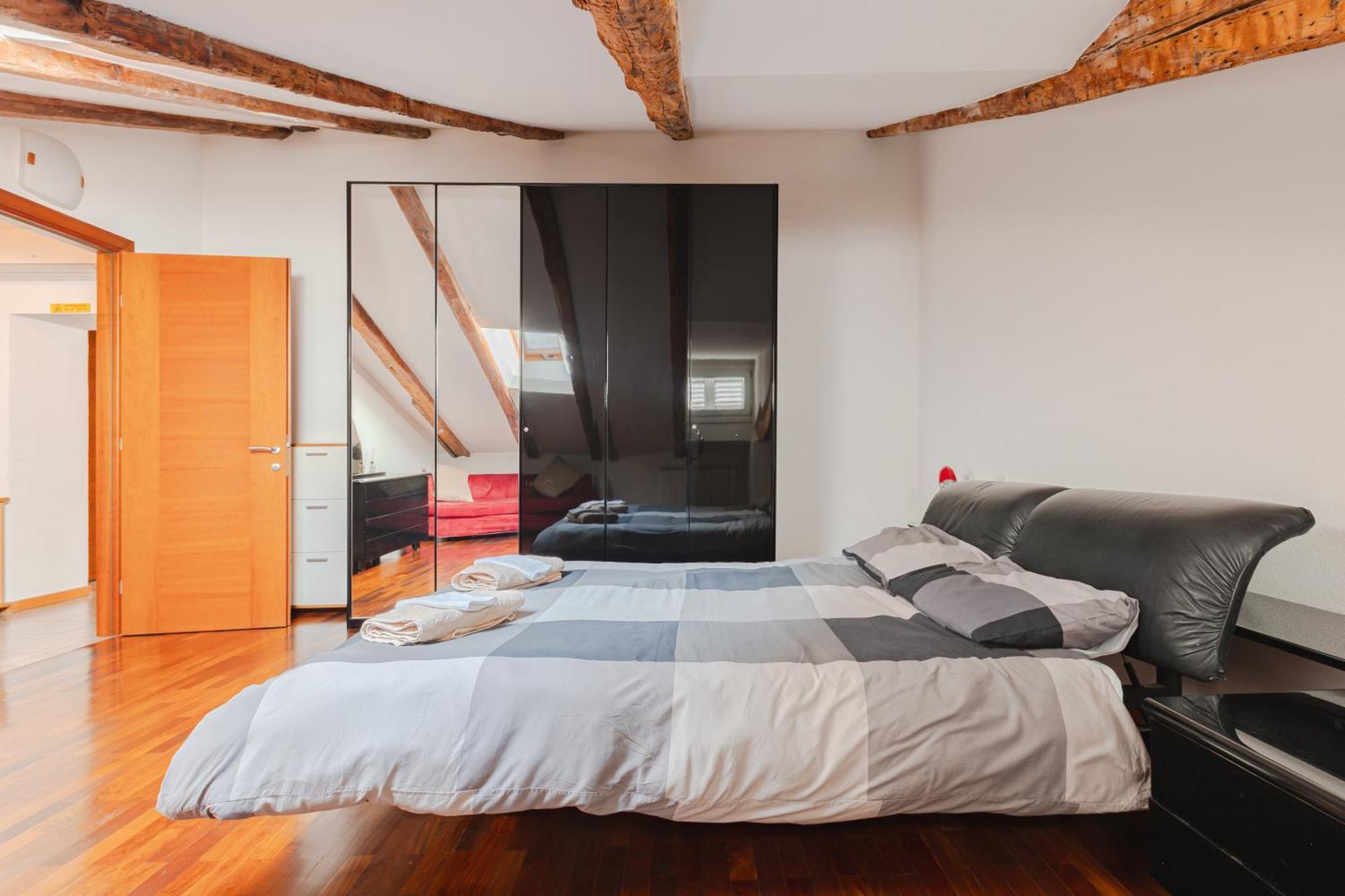 Apartamento Mansarda Piazza Venezia Trieste Exterior foto