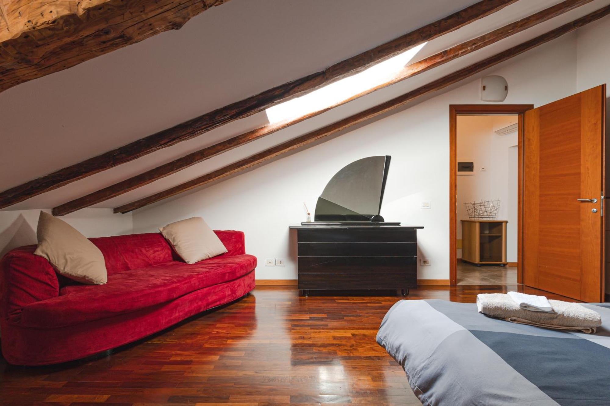 Apartamento Mansarda Piazza Venezia Trieste Exterior foto